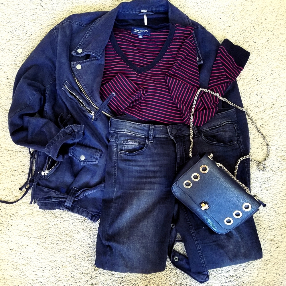 JONES NEW YORK: Black and Red Striped Sweater